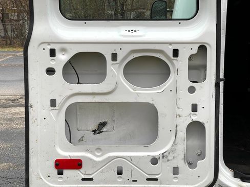 Used 2013 Ford E-150 and Econoline 150 image 23