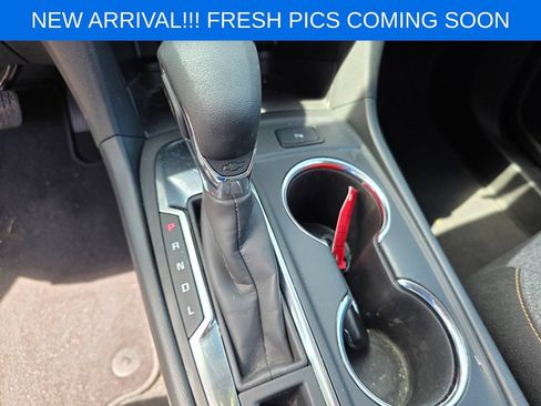 Used 2024 Chevrolet Equinox LT FWD image 11