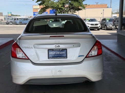 Used 2015 Nissan Versa S Plus FWD image 6