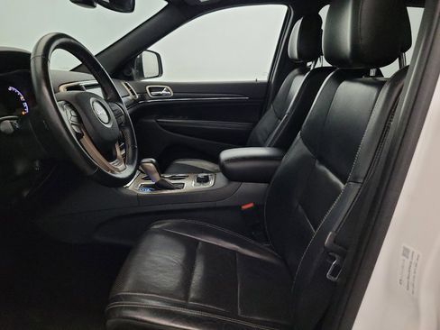 Used 2017 Jeep Grand Cherokee Limited w/ Luxury Group II AWD/4WD image 17