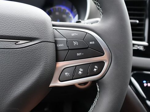 New 2027 Chrysler Pacifica LX FWD image 26
