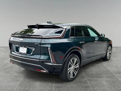 New 2026 Cadillac Lyriq Luxury RWD image 5