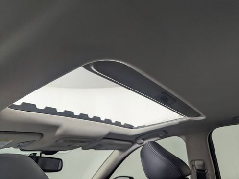 Used 2018 INFINITI Q50 Sport image 24