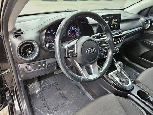 Used 2019 Kia Forte S image 22