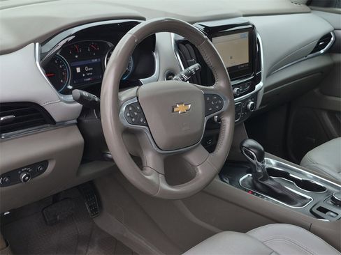 Used 2021 Chevrolet Traverse Premier w/ LPO, Floor Liner Package image 35