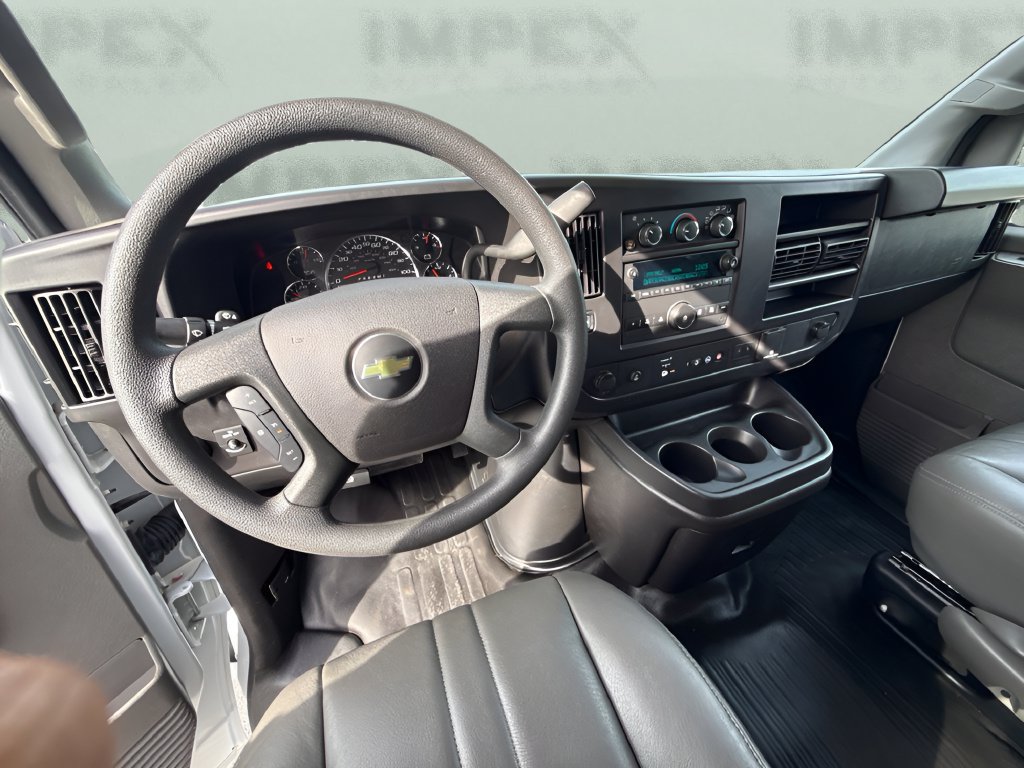 Used 2024 Chevrolet Express 3500 LS RWD image 11