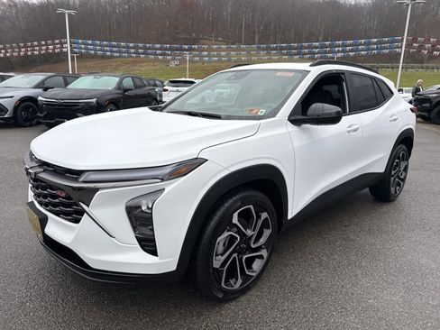 New 2026 Chevrolet Trax RS w/ Sunroof Package image 10