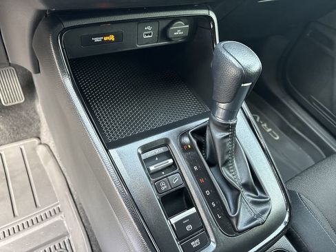 Used 2024 Honda CR-V LX image 16