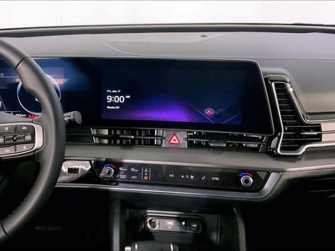 New 2025 Kia Sportage SX image 6