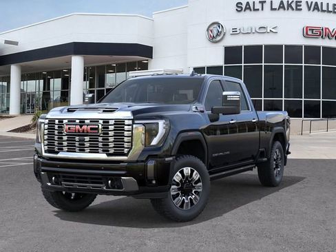 New 2026 GMC Sierra 3500 Denali w/ Denali Reserve Package AWD/4WD image 6