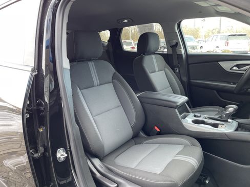 Used 2023 Chevrolet Blazer LT image 31