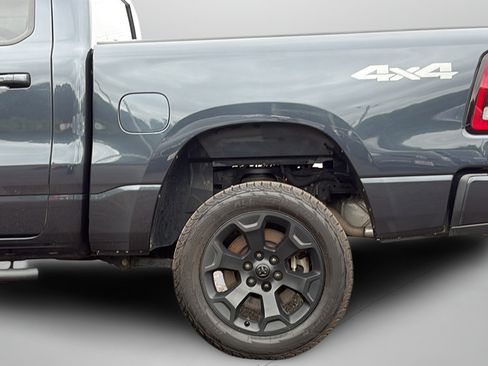 Used 2019 RAM 1500 Big Horn AWD/4WD image 28