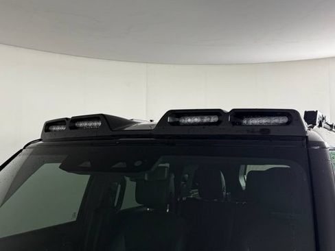 Used 2025 Land Rover Defender 130 Outbound AWD/4WD image 23