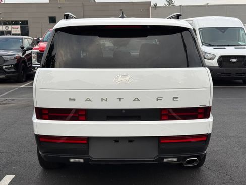 Used 2024 Hyundai Santa Fe SEL AWD/4WD image 5