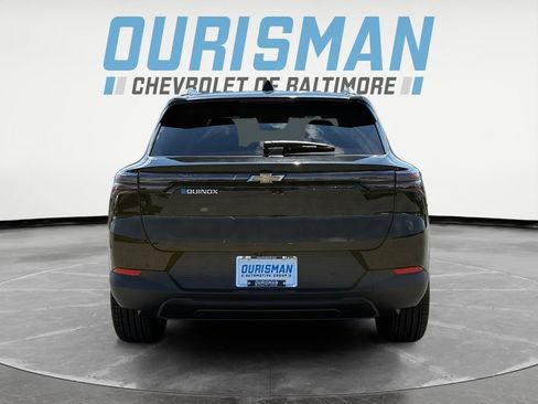 New 2026 Chevrolet Equinox EV LT image 5
