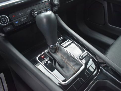 Used 2022 Jeep Compass Limited image 29