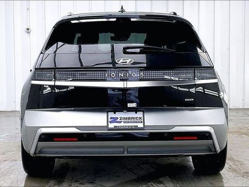 New 2026 Hyundai Ioniq 5 Limited image 24