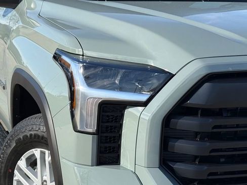 Used 2026 Toyota Tundra SR5 image 3