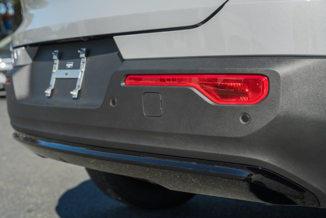 New 2026 Volvo XC40 B5 Core w/ Protection Package Premier AWD/4WD image 8