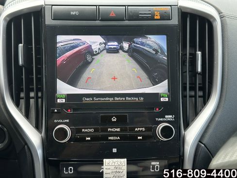 Used 2021 Subaru Ascent Premium w/ Convenience Package AWD/4WD image 16