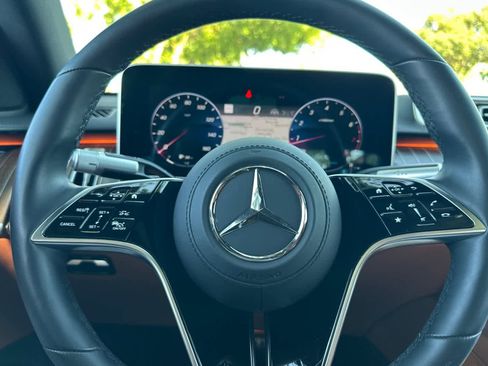 Certified 2023 Mercedes-Benz S 580 4MATIC Sedan image 22