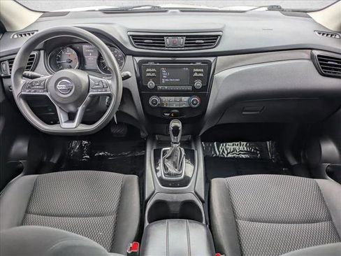 Used 2018 Nissan Rogue Sport S FWD image 16