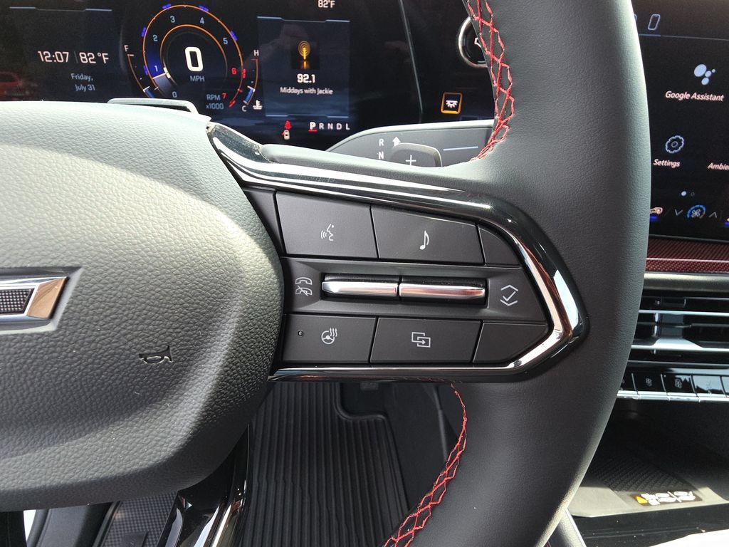 New 2026 Chevrolet Traverse RS FWD image 19