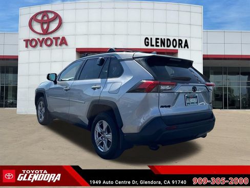 Certified 2023 Toyota RAV4 XLE w/ Convenience Package FWD image 6