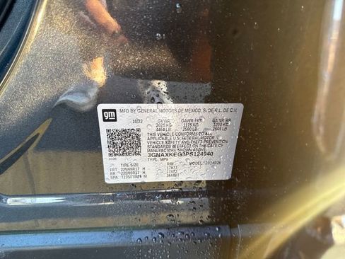 Certified 2023 Chevrolet Equinox LT image 28