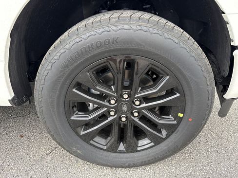 New 2026 Ford F150 Lariat image 11