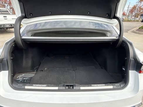 Used 2023 Lexus IS 350 F Sport image 40