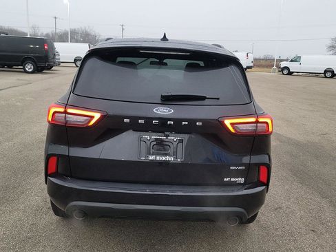 Used 2024 Ford Escape ST-Line image 4