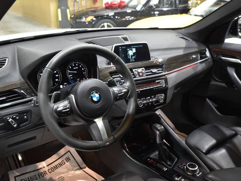 Used 2019 BMW X1 xDrive28i w/ M Sport Package AWD/4WD image 14