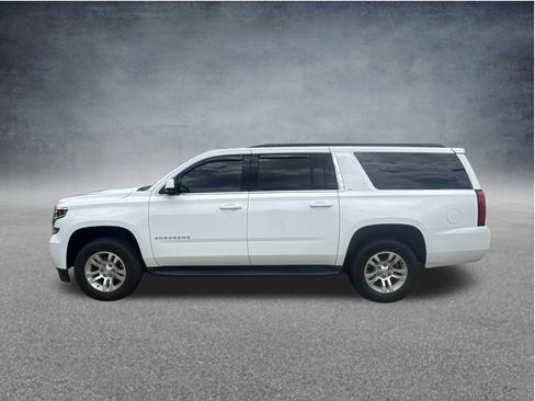 Used 2018 Chevrolet Suburban LT AWD/4WD image 6