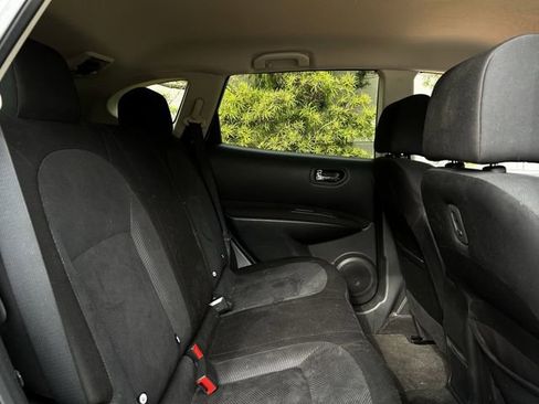 Used 2015 Nissan Rogue S w/ Convenience Package image 30