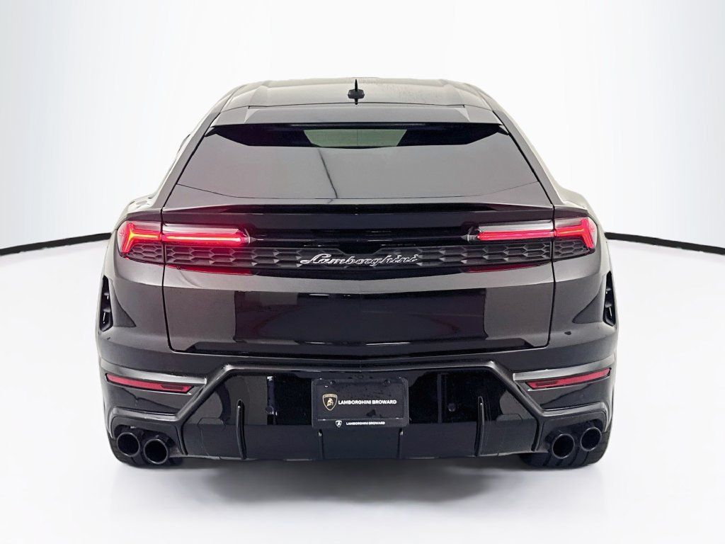 Used 2026 Lamborghini Urus SE AWD/4WD image 6