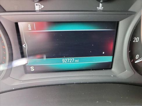 Used 2017 Buick Encore Sport Touring w/ Safety Package FWD image 20