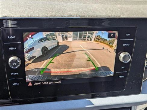 New 2025 Volkswagen Jetta SE image 12