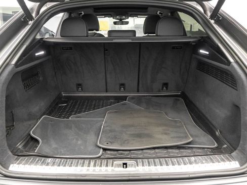 Used 2019 Audi Q8 Prestige image 36