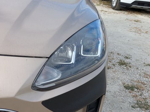 Used 2021 Ford Escape SE w/ Convenience Package image 10