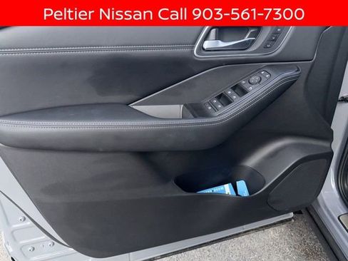 Certified 2026 Nissan Rogue Platinum w/ Platinum Premium Package AWD/4WD image 10