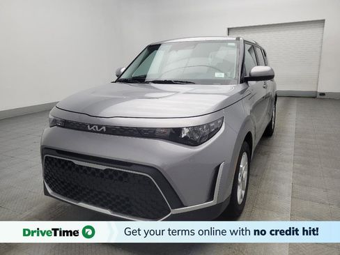 Used 2025 Kia Soul LX image 1