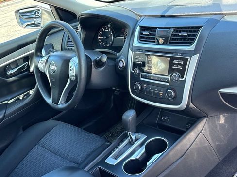 Used 2016 Nissan Altima 2.5 S w/ Power Driver Seat Package FWD image 27