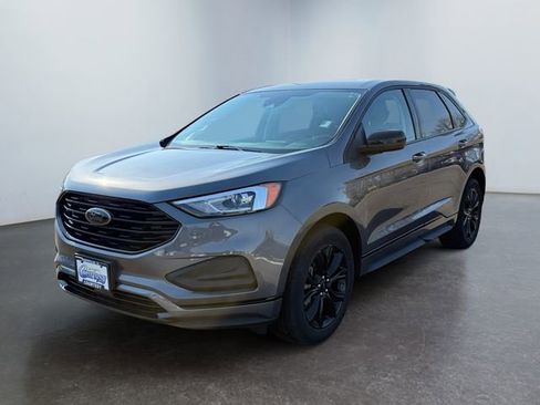 Used 2023 Ford Edge SE w/ Black Appearance Package image 1