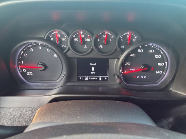 Used 2019 Chevrolet Silverado 1500 Custom w/ Custom Value Package AWD/4WD image 17