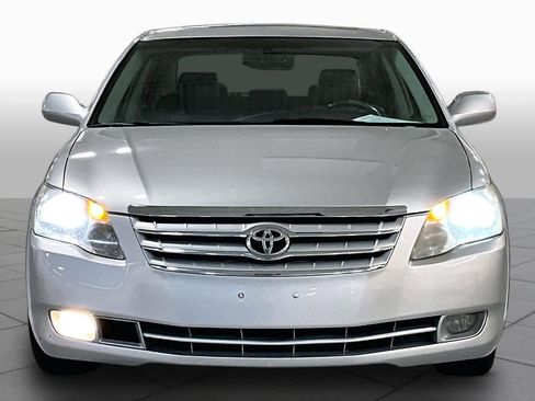Used 2007 Toyota Avalon Limited image 3