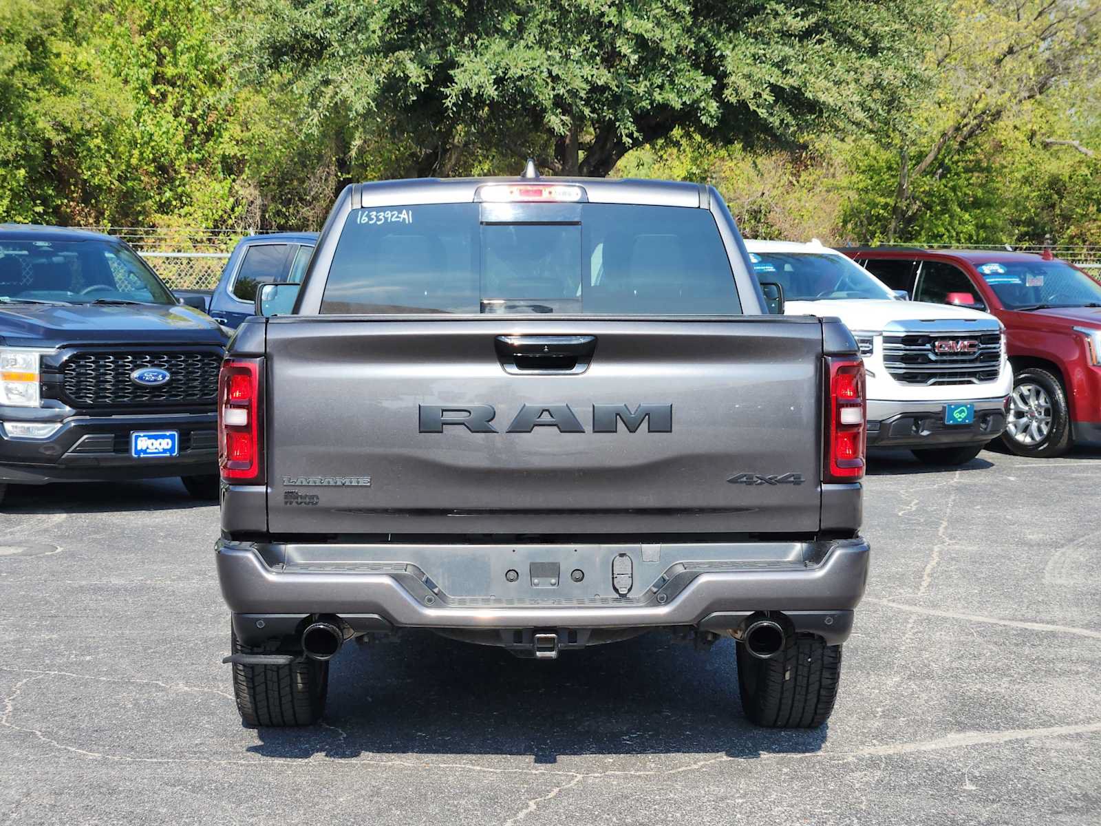 Used 2025 RAM 1500 Laramie w/ Night Edition AWD/4WD image 5