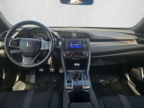 Used 2018 Honda Civic Sport image 10