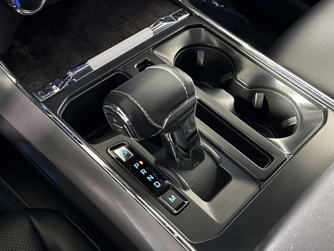 Used 2023 Ford F150 Lariat w/ Equipment Group 502A High image 31