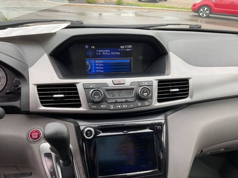 Used 2016 Honda Odyssey EX-L image 19